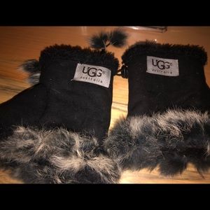 UGG GLOVES